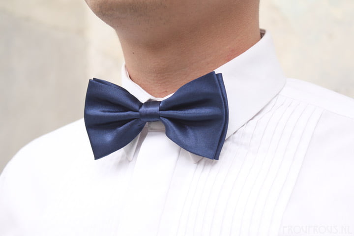Donkerblauwe luxe heren strik