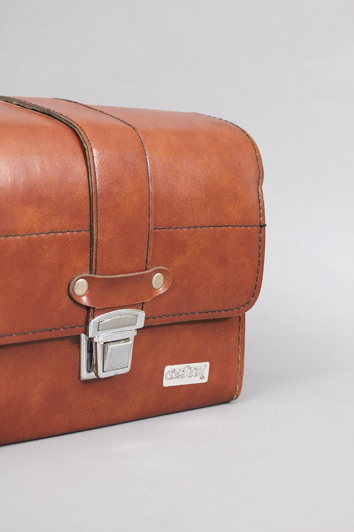 Handzame vintage tan cameratas