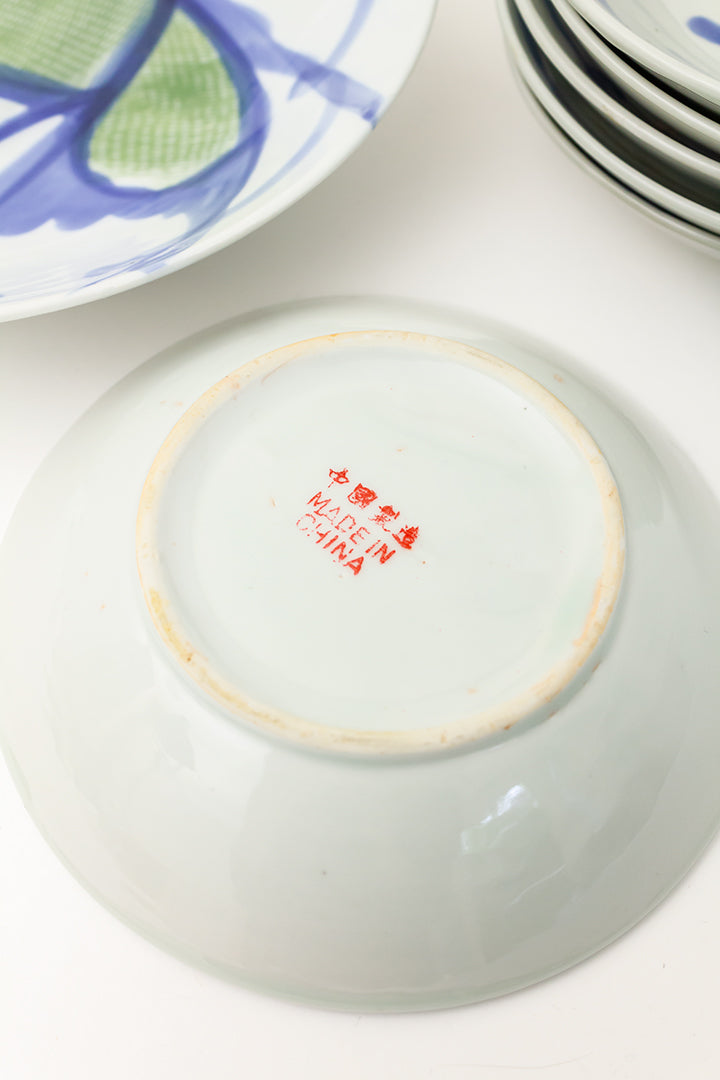 7-delige set Chinese schaaltjes met handgeschilderde koi vissen Mid-Century vintage