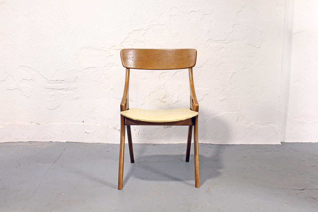 Arne Hovmand Olsen vintage eetkamerstoelen