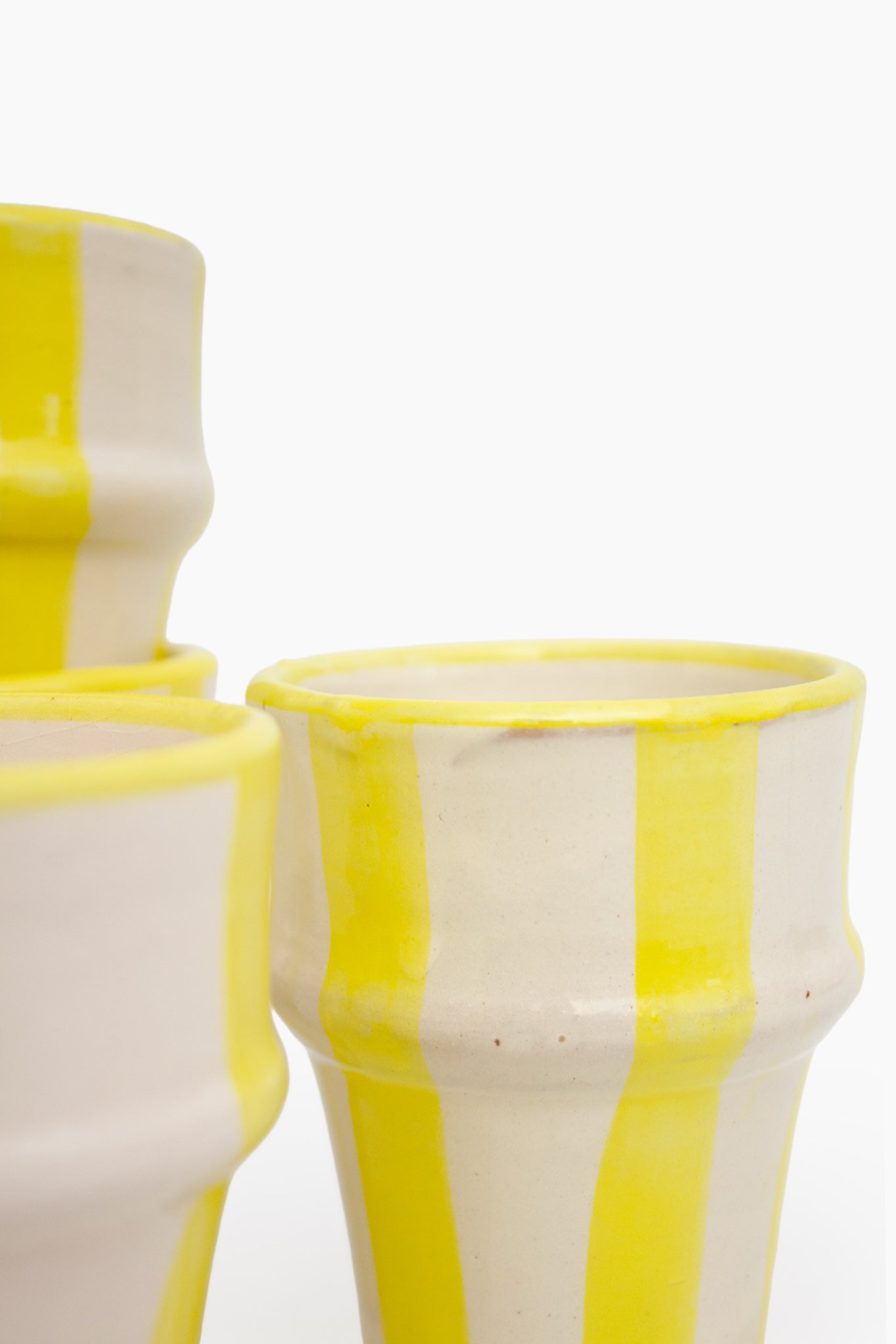 Set van 4 handgemaakte Afrikaanse gestreepte Beldi mokjes