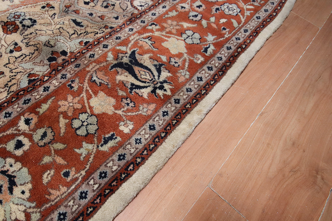 Vintage Perzisch vloerkleed met bruine tinten