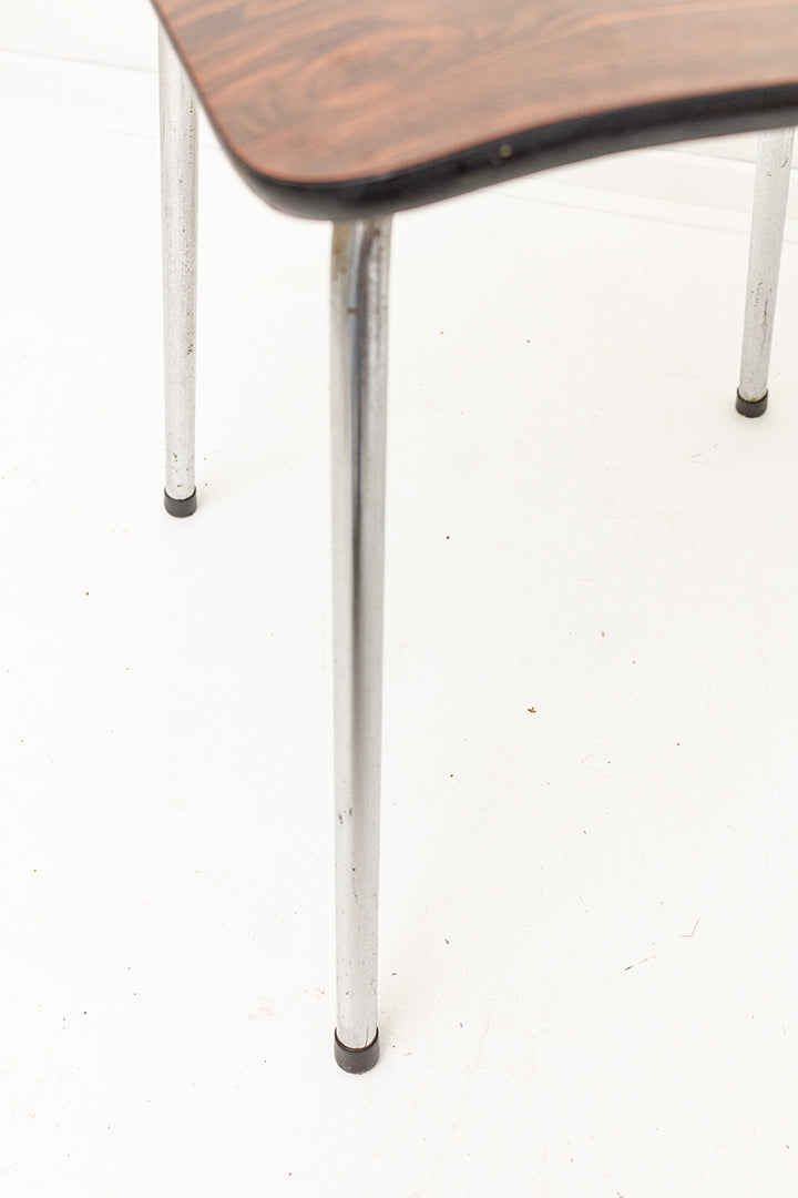 Vintage formica stoel met print van donker hout