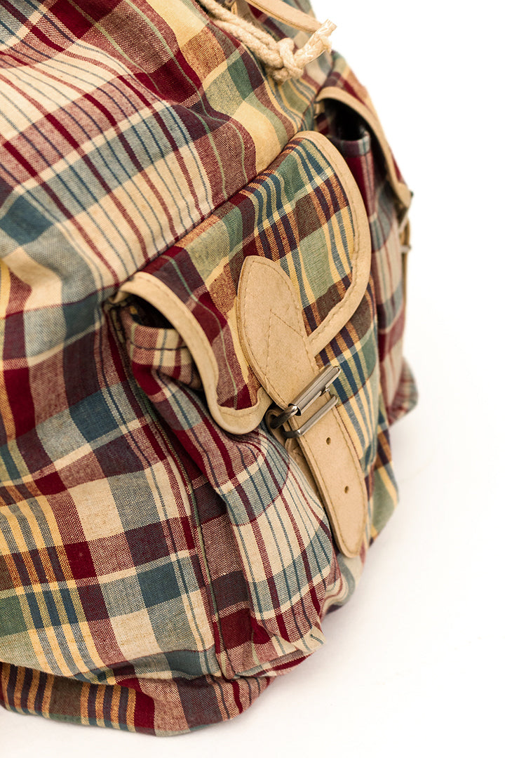 Vintage geruite rugzak van canvas