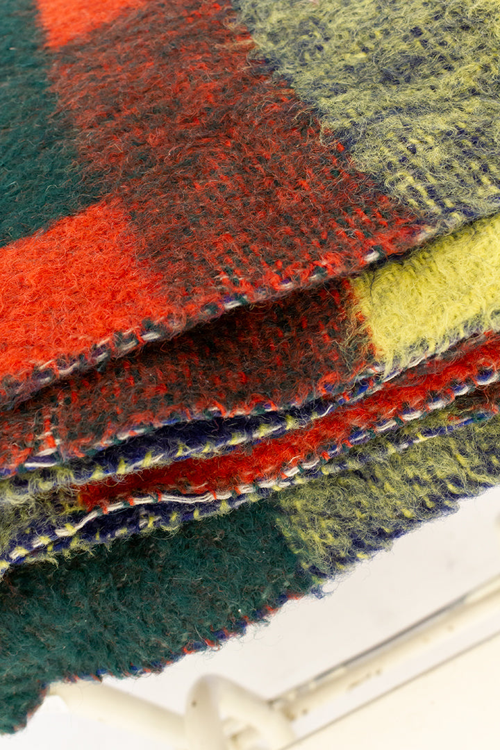 Vintage wollen deken geblokt rood/geel/blauw/groen