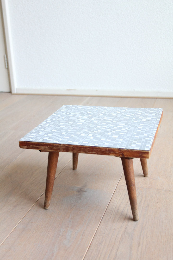 Blauw mozaik plantentafeltje hout met fineer