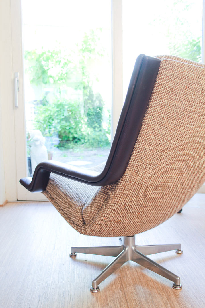 Vintage Artifort F140 fauteuil