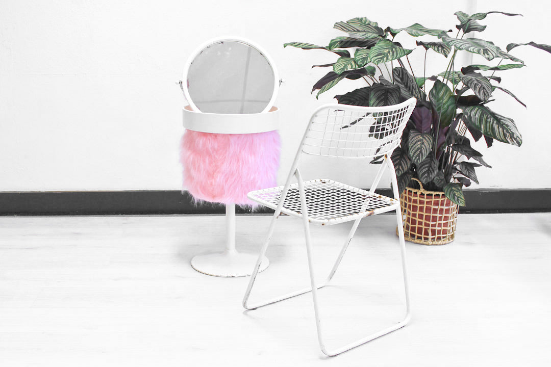 Vintage make-up tafel jaren 70 furry fluffy roze
