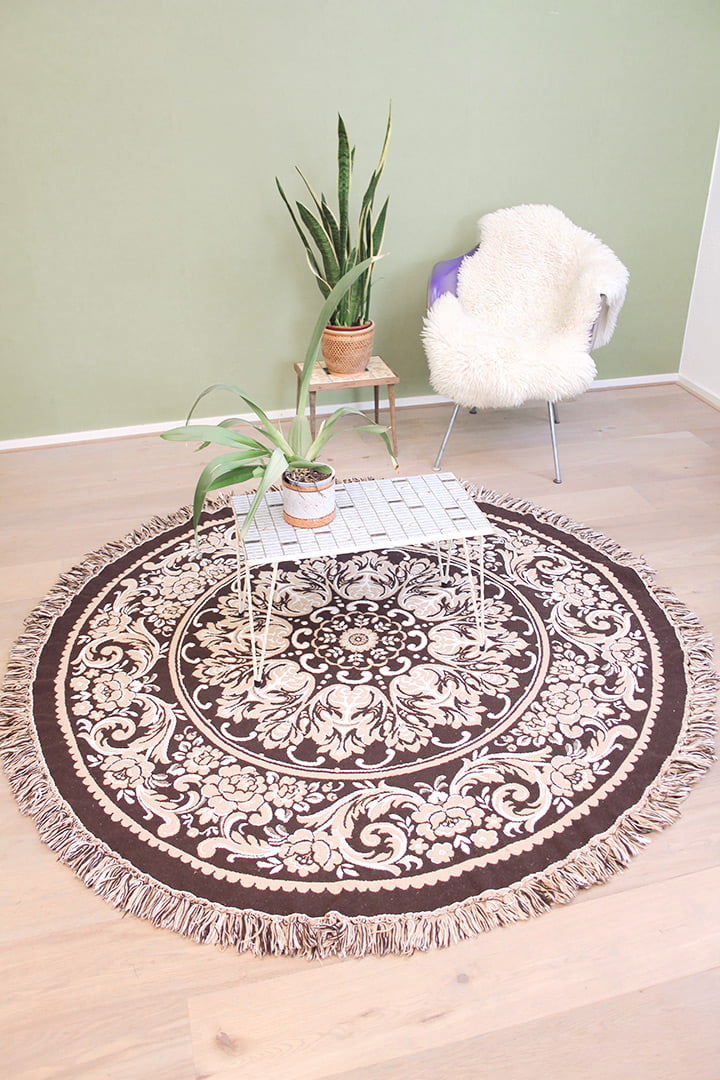 Vintage rond kleed donkerbruin beige 180 cm