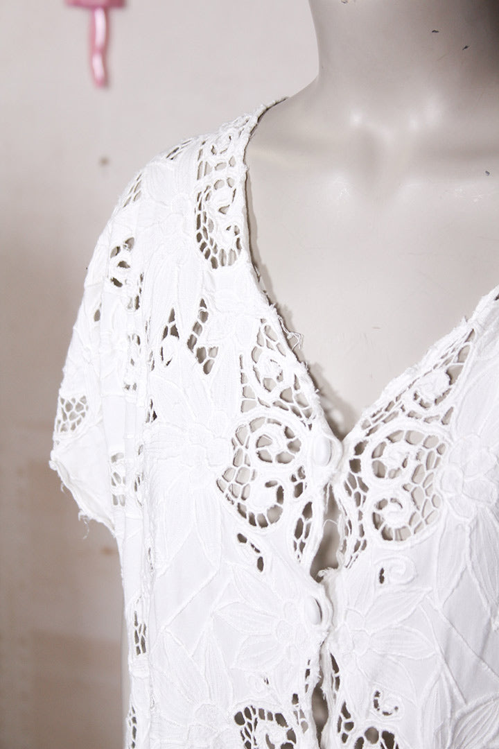 Witte vintage kanten blouse vlindermouwen