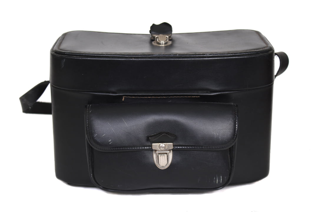 Zwarte vintage cameratas met voorvak
