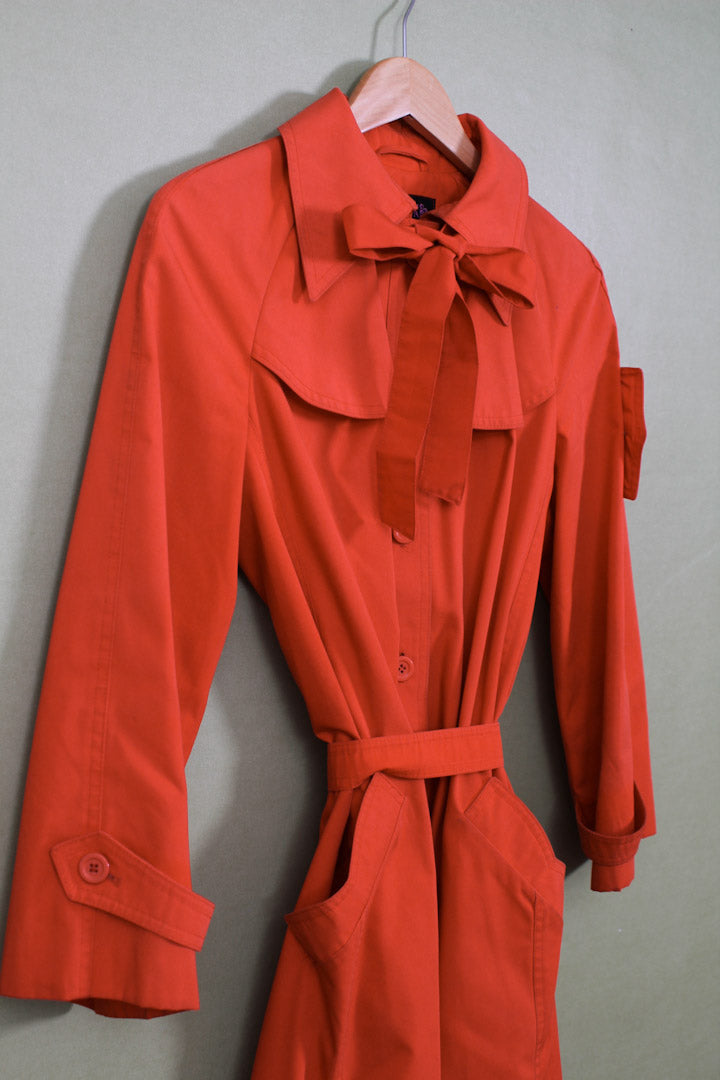 Rood / oranje vintage trenchcoat met strik