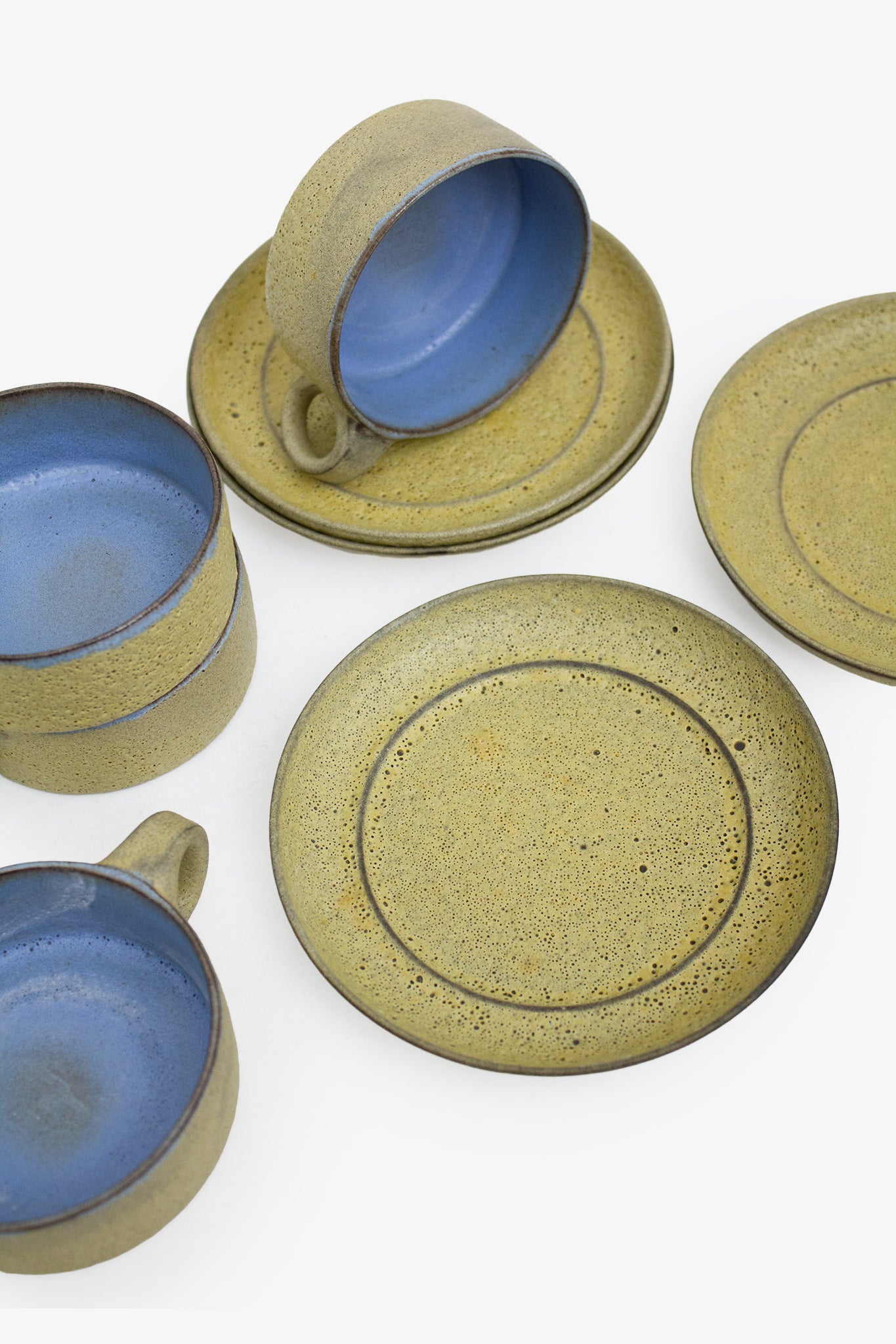 Vintage ruw geglazuurde 12-delige servies set 