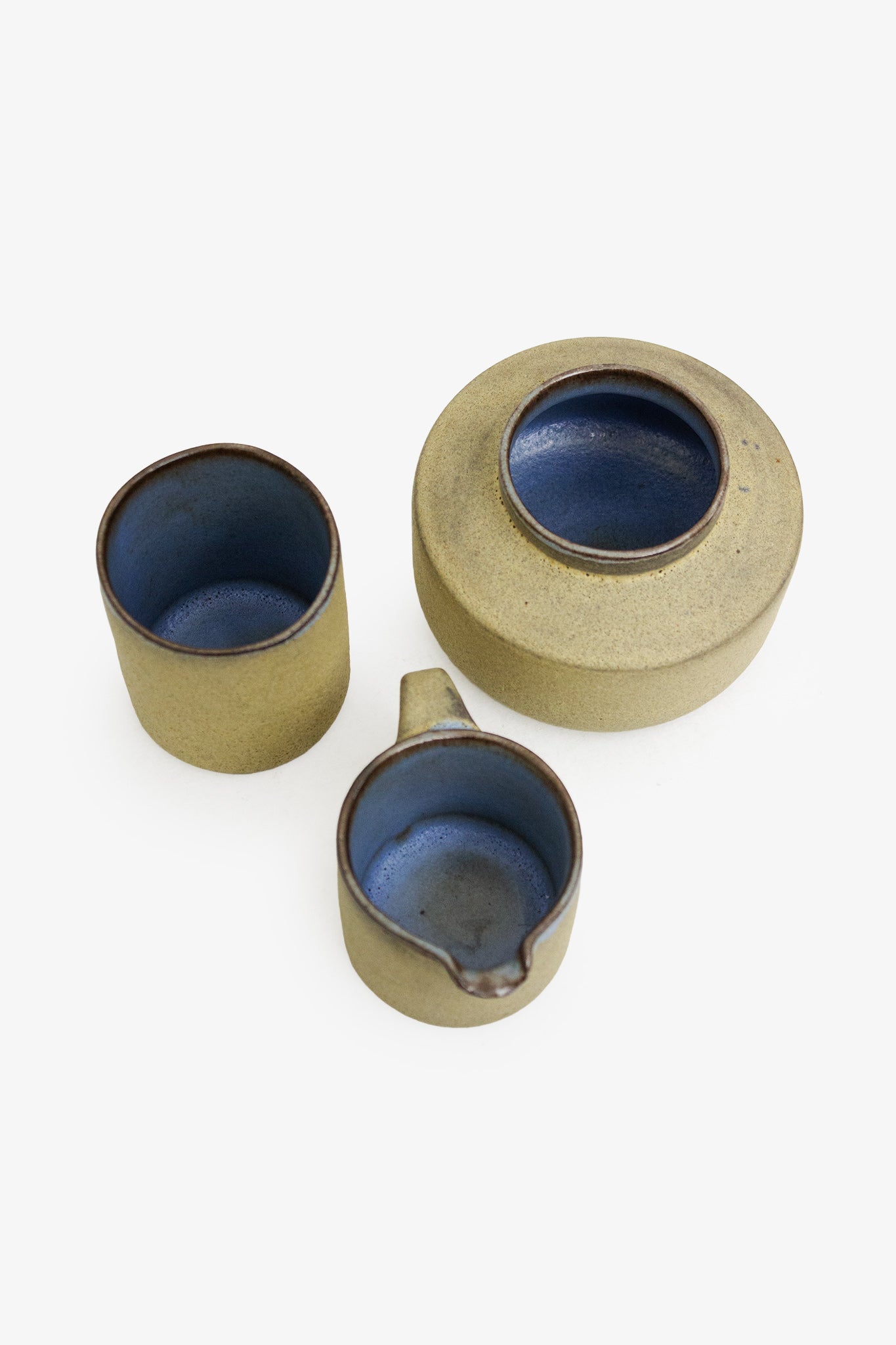 Vintage ruw geglazuurde 12-delige servies set 