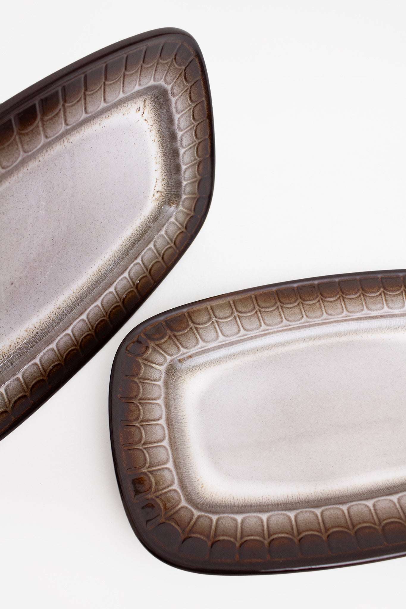 12-delige vintage Winterling bruin scalloped servies set 