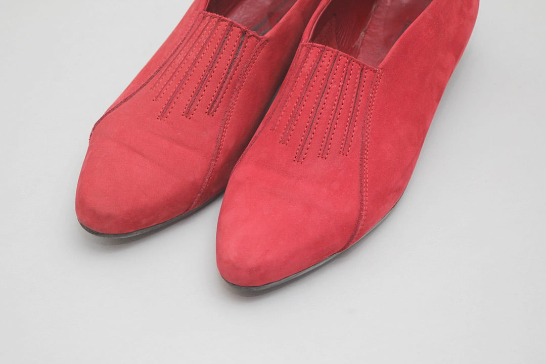 Rode vintage suede loafers