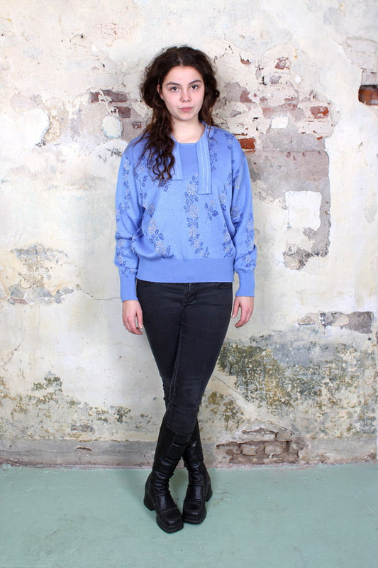 Gebreide blauwe vintage trui met bloemen