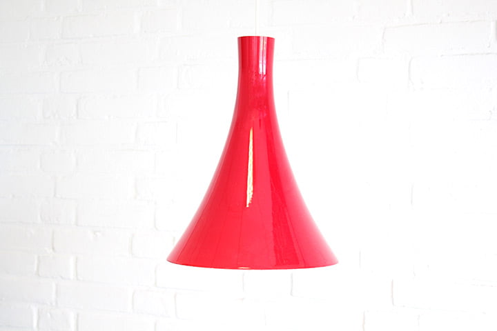 Vintage rode trompet lamp Opaalglas