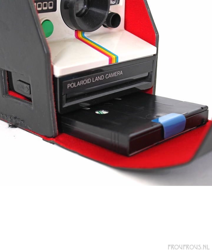 Polaroid 1000 case