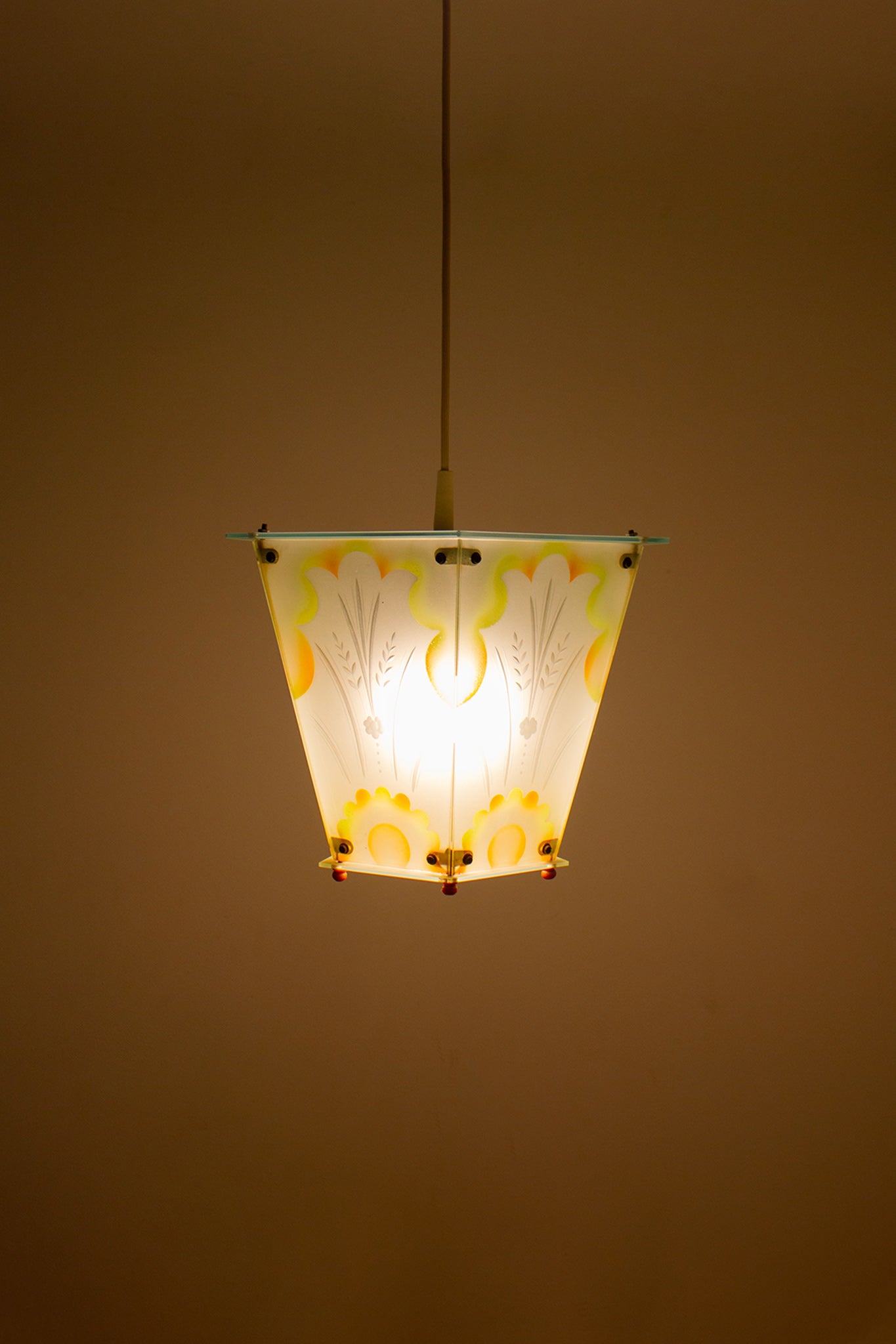 50s/60s DDR Art Deco hanglamp Malecor Leuchten 5-hoek melkglas