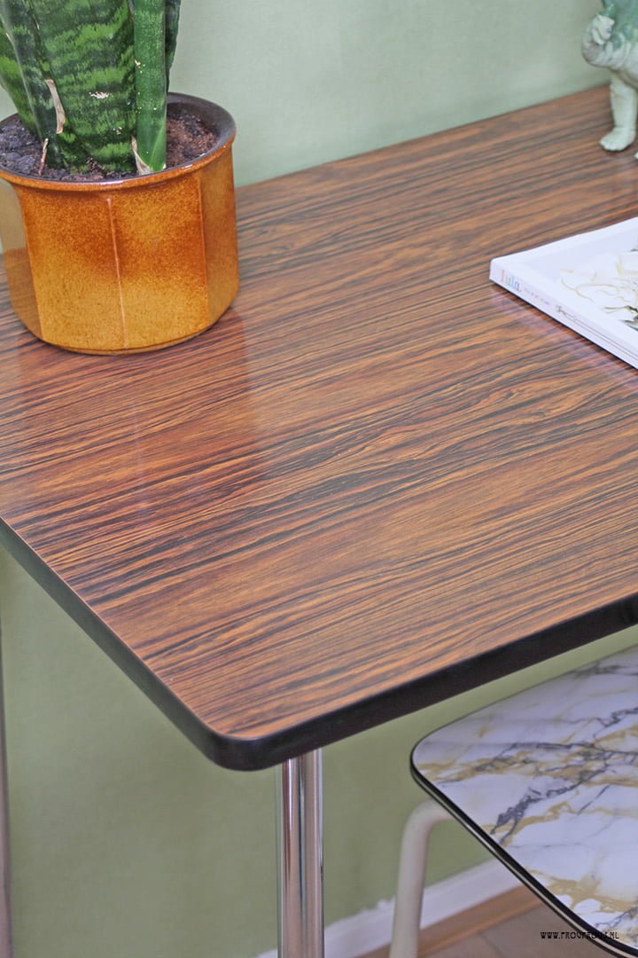 Bruine formica tafel 90 x 60,5