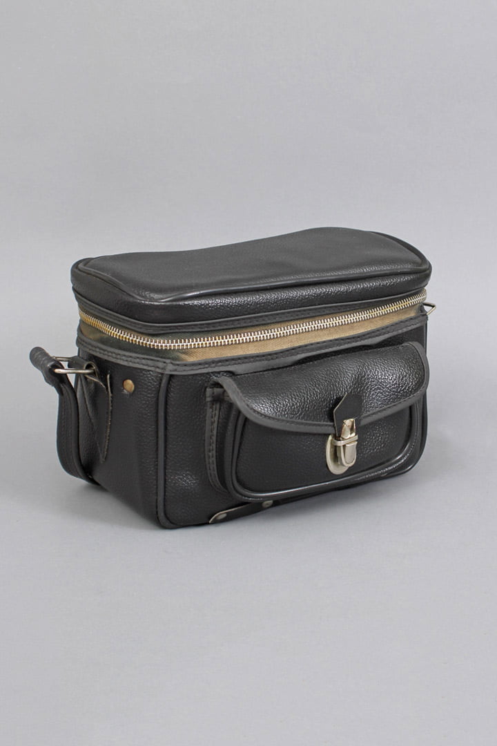 Compacte vintage zwarte cameratas