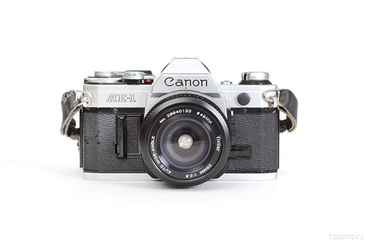 Canon AE-1 spiegelreflexcamera + Vivitar 28mm F2.8