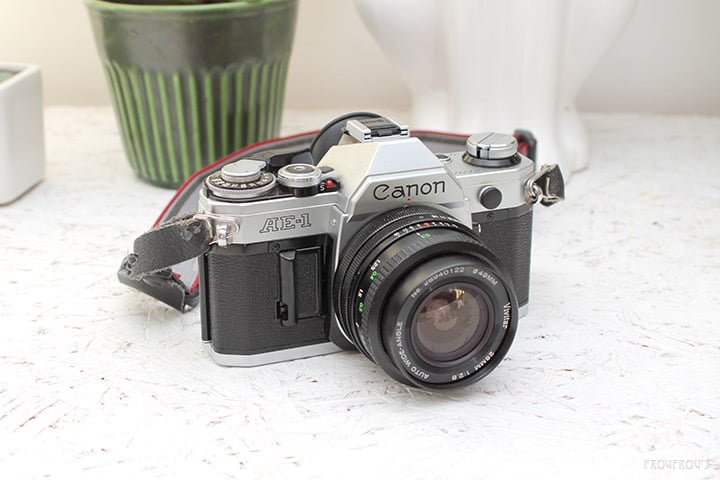 Canon AE-1 spiegelreflexcamera + Vivitar 28mm F2.8
