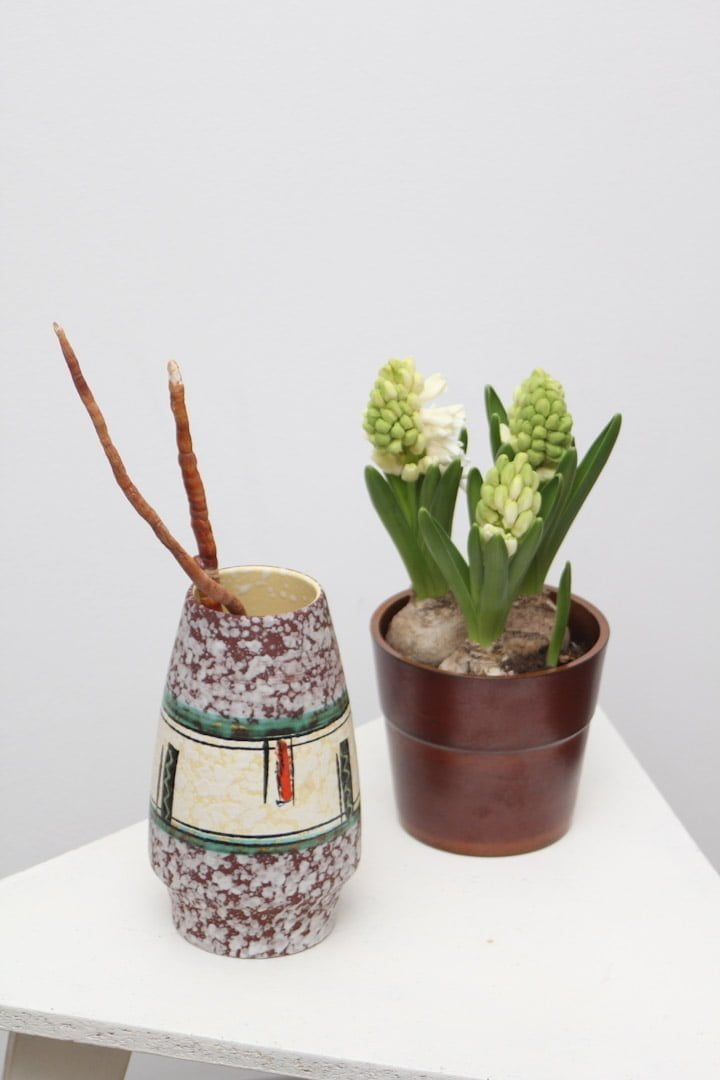 bruine bloempot
