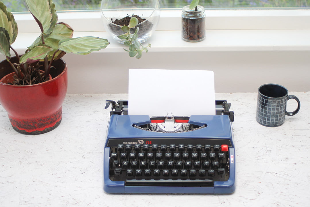 Vendex typemachine 750 blauw
