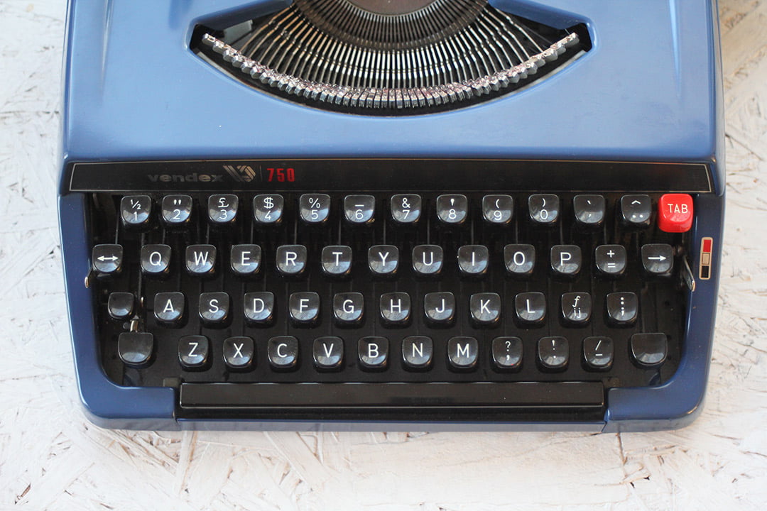 Vendex typemachine 750 blauw