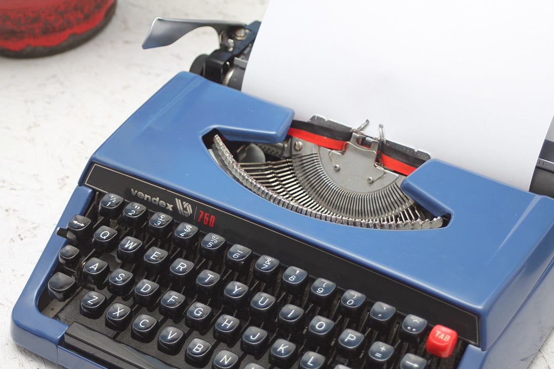 Vendex typemachine 750 blauw