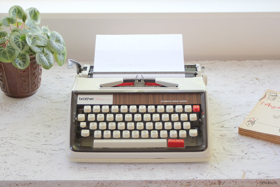 Brother Deluxe 1350 typemachine