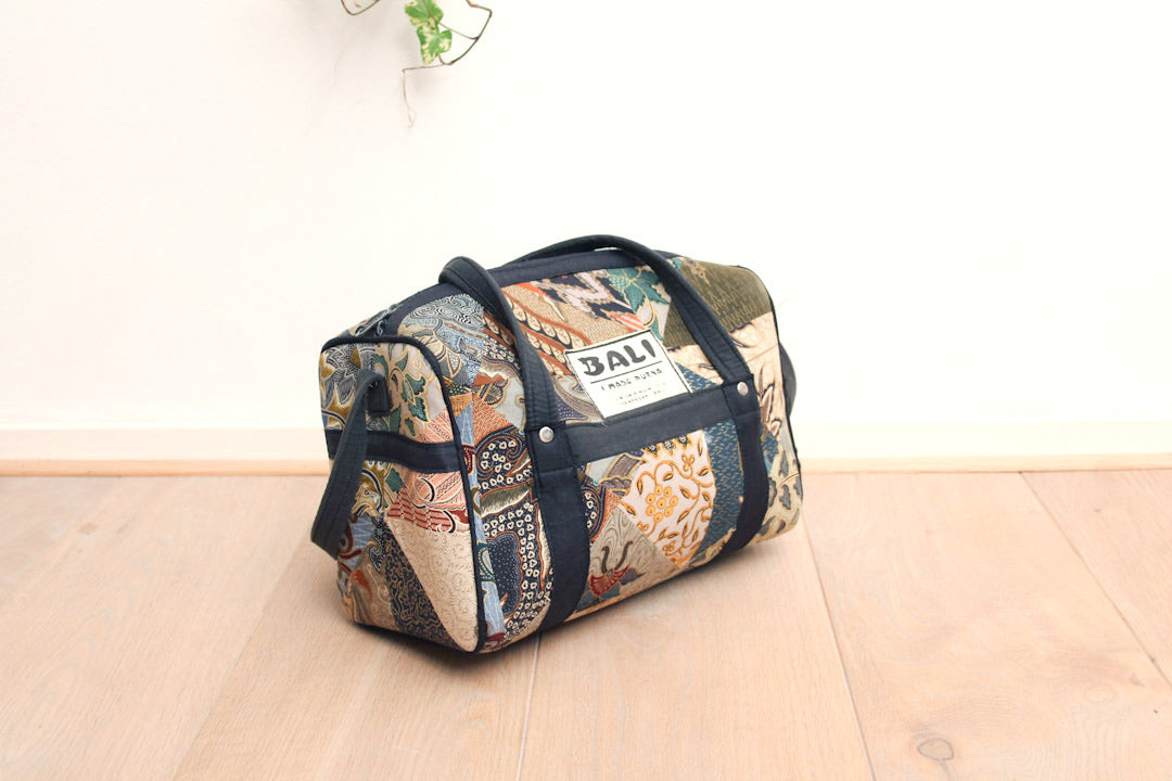 Batik schoudertas handtas