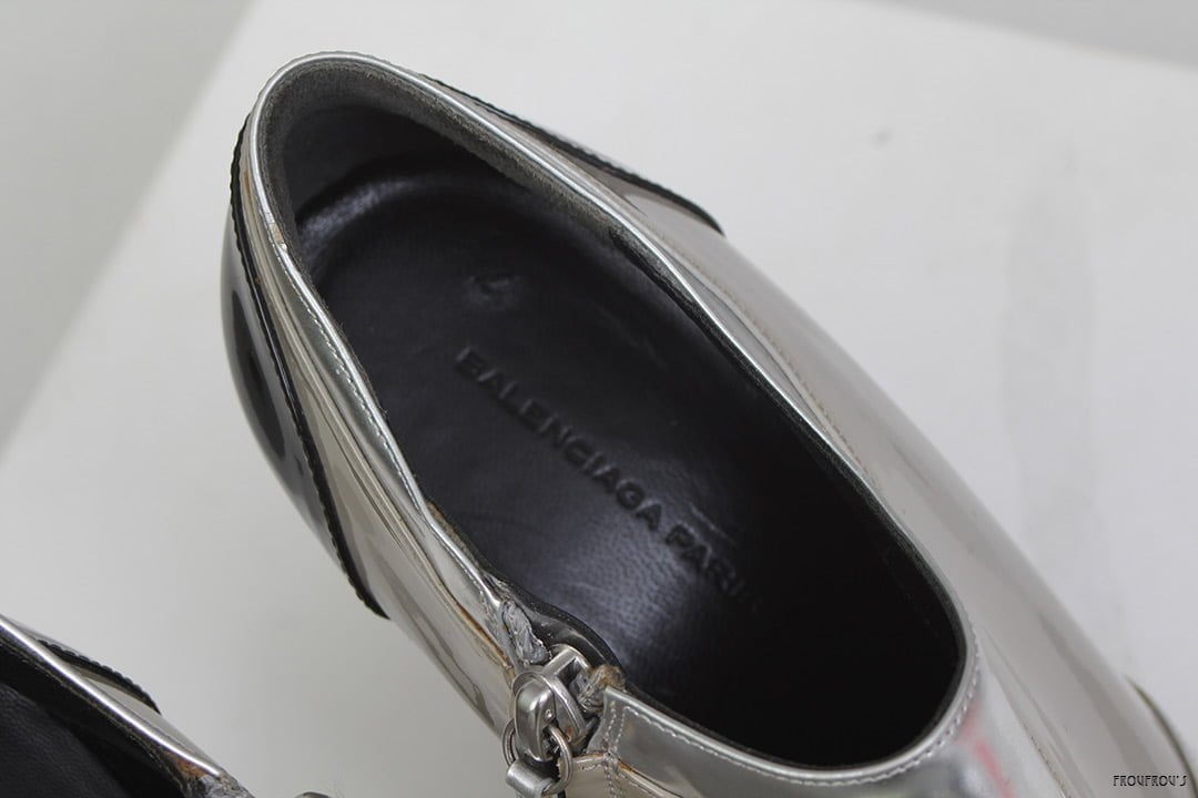 Balenciaga maat 36 enkellaarzen / pointed ankle boots