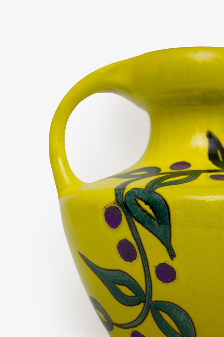 Gele Marei 9302 keramieken amphora vaas 60s/ 70s met decor van planten