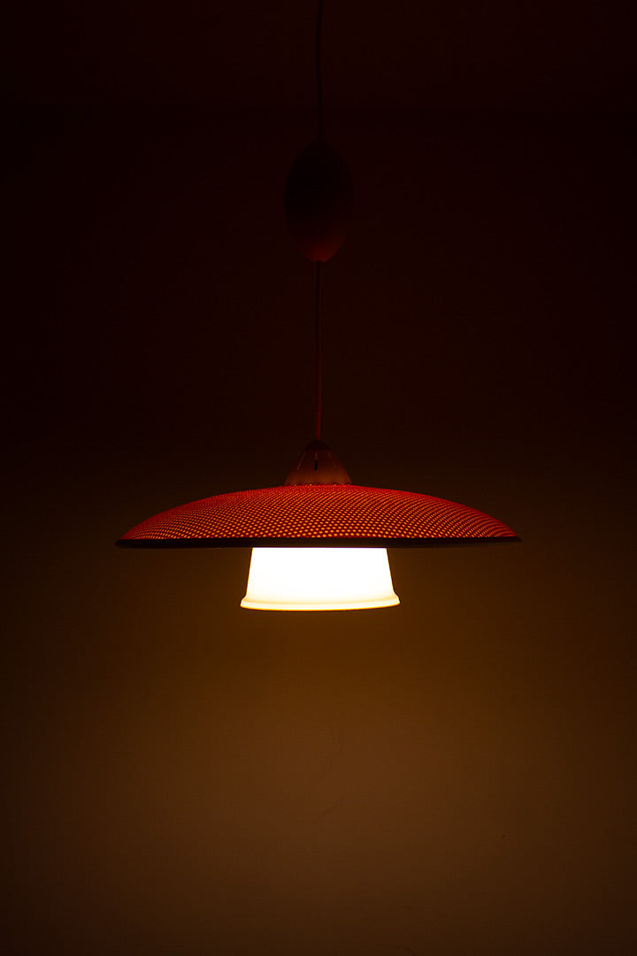 60s Rotaflex / Erco hanglamp rood met witte stippen