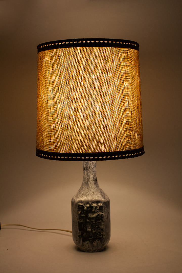 Keramieken tafellamp Walter Gerhards met bruine vintage kap