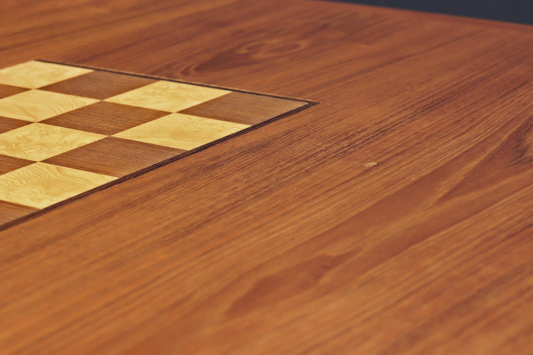 60s vintage Dyrlund eettafel met schaakbord