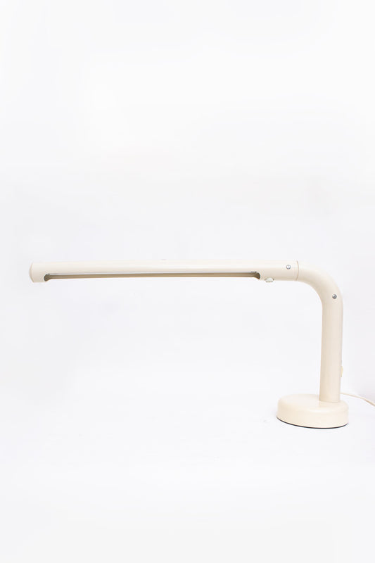 70's witte tube bureaulamp voor Atelje Lyktan