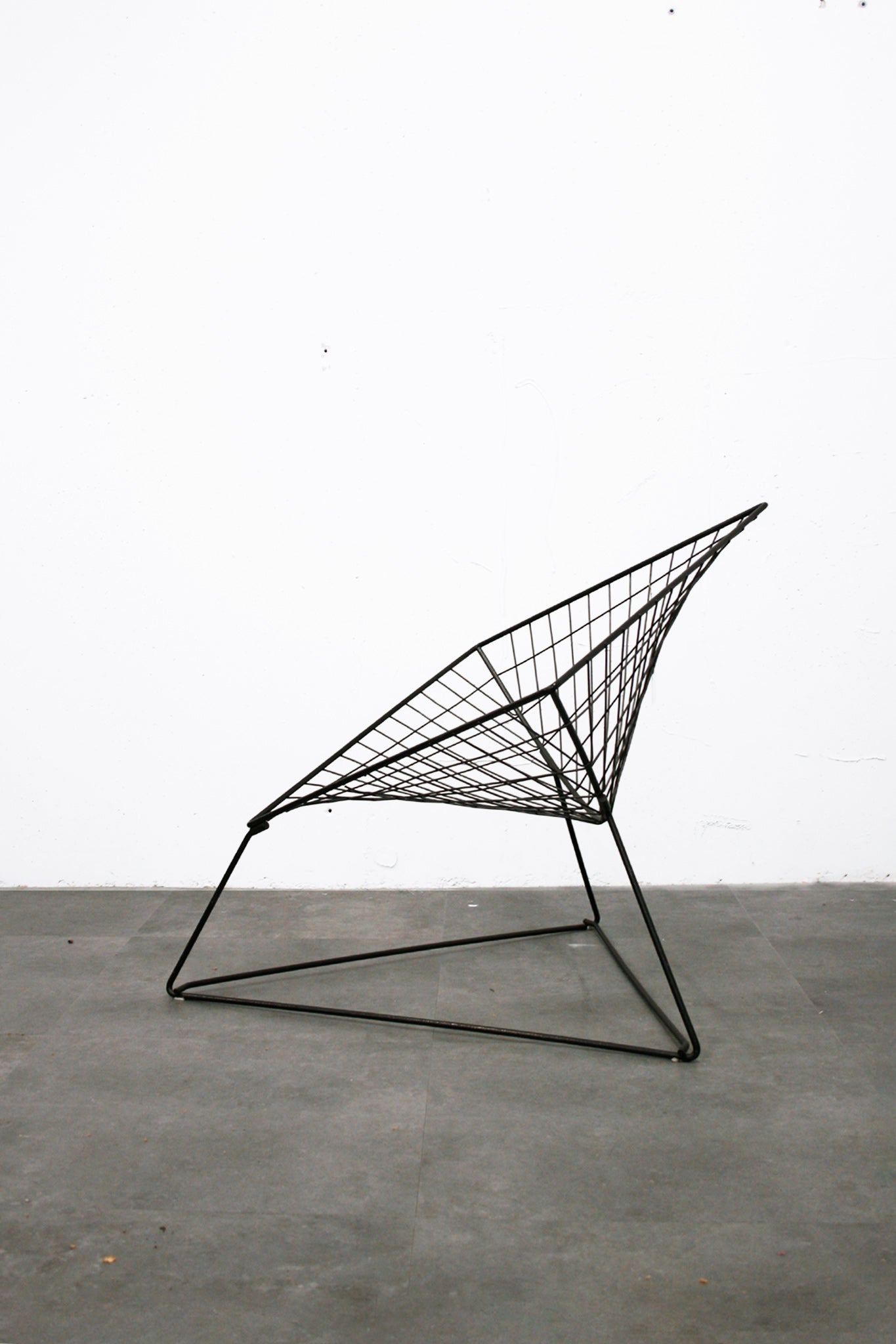 Niels Gammelgaard x IKEA 80’s Oti draadstoel