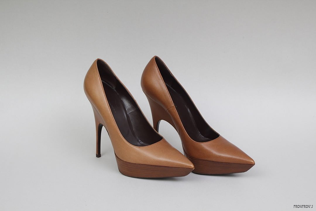 balenciaga pumps