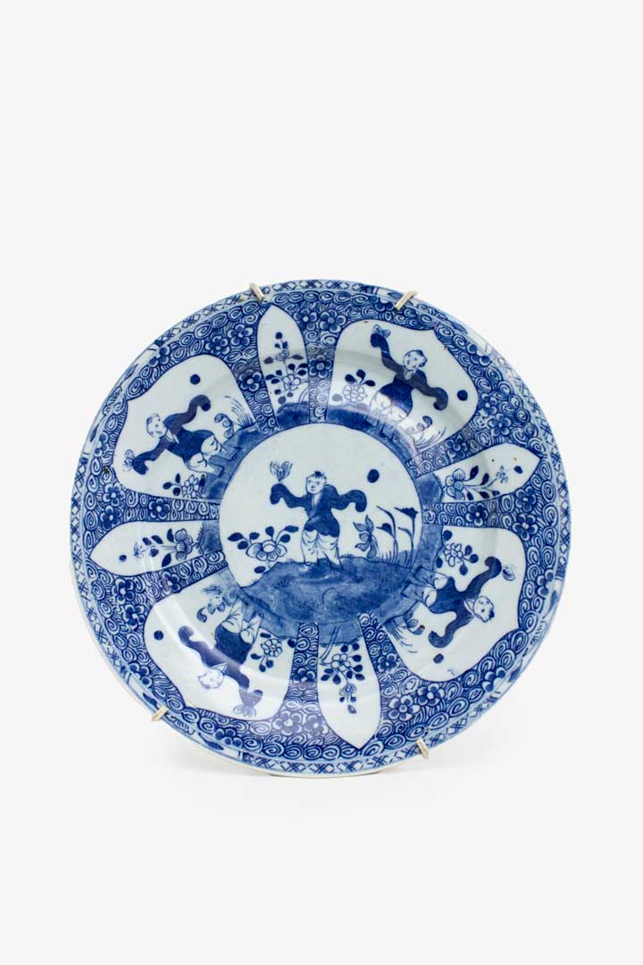 Antiek Chinees Kangxi bord 'zotjes' met ophanging