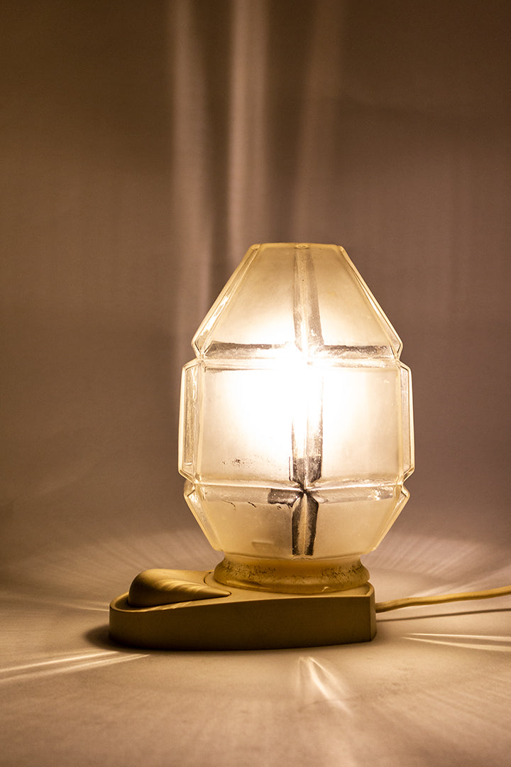 Art Deco tafellamp van glas vintage