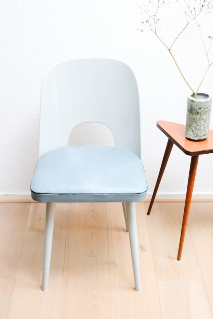Blauw / grijze Oswald Haerdtl voor Thonet stoel
