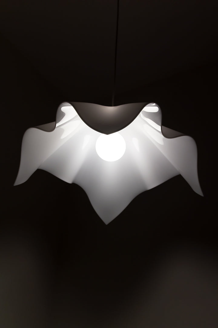 Bony Design hanglamp wit geplooid ‘papier’ vintage