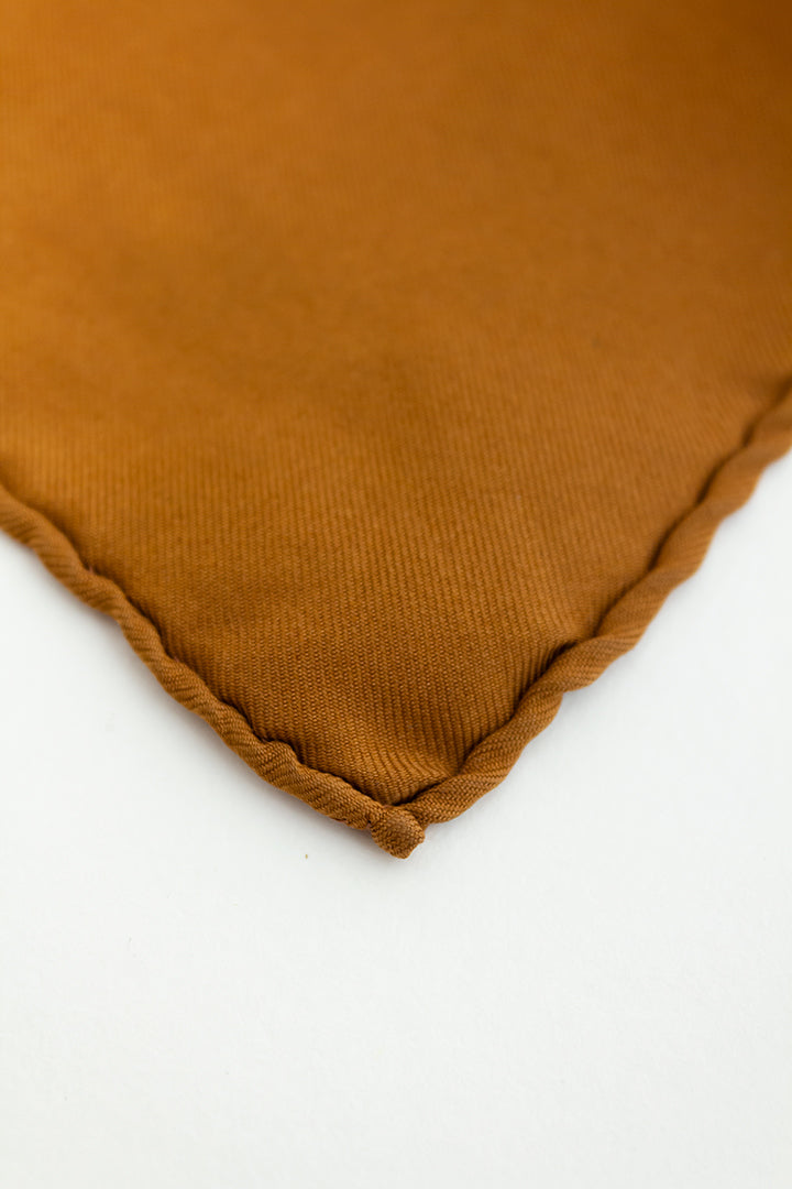 Bruine Hermès Ledoux Springs sjaal van zijde 1974