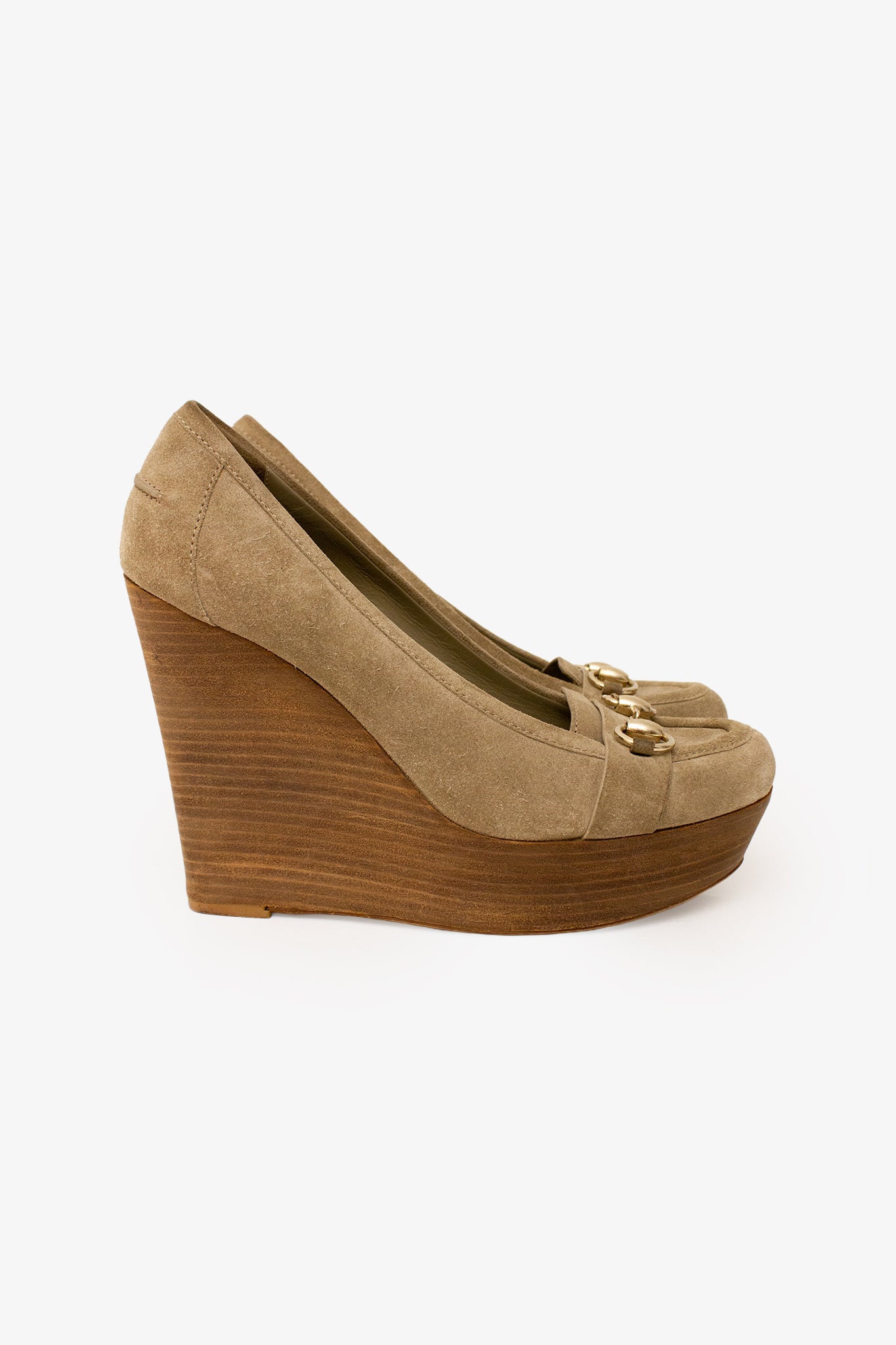 Bruine Suède Gucci wedges met goudkleurige gesp