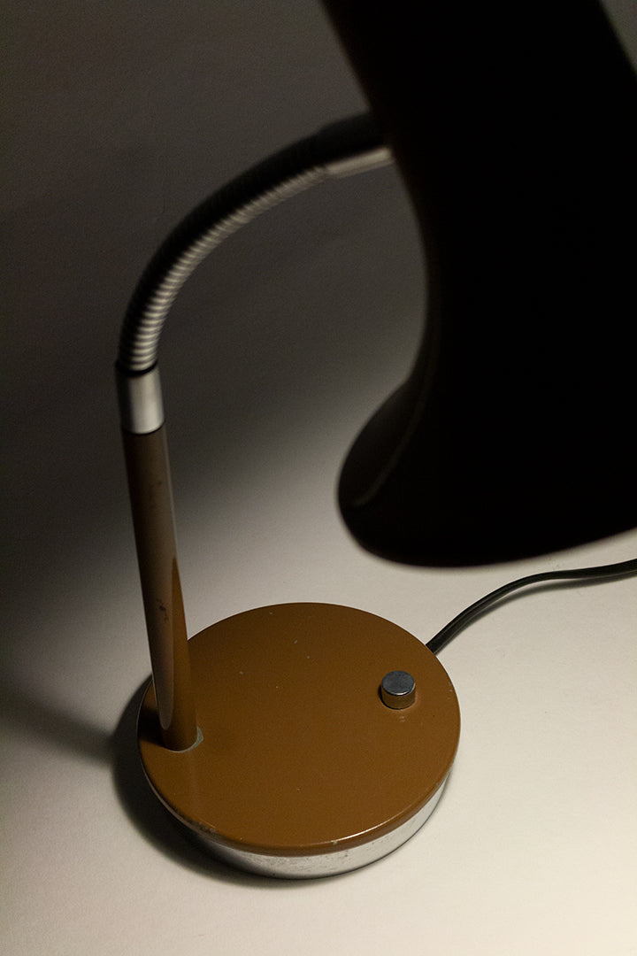 Bruine vintage bureaulamp trompet