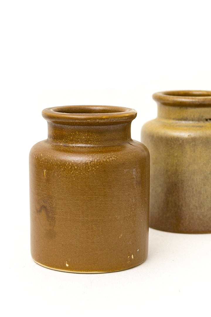 Bruine vintage keramieken pot met naturel look